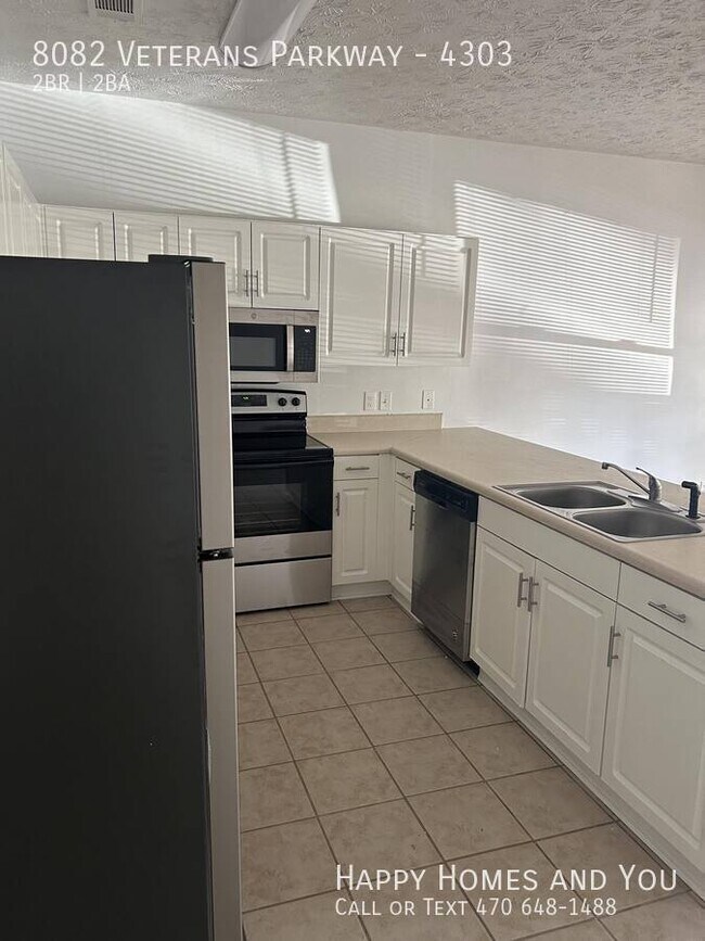 Building Photo - 8082 Veterans Pkwy