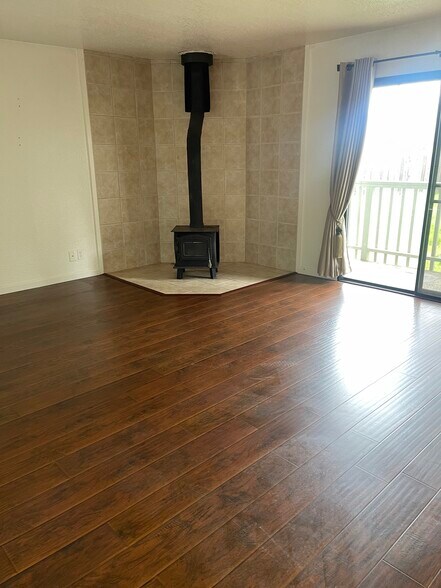 Building Photo - 2731 Nora Ln