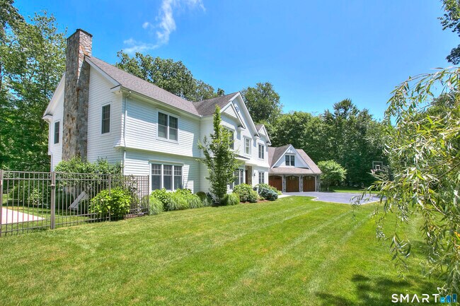 Building Photo - 46 Burr Farms Rd