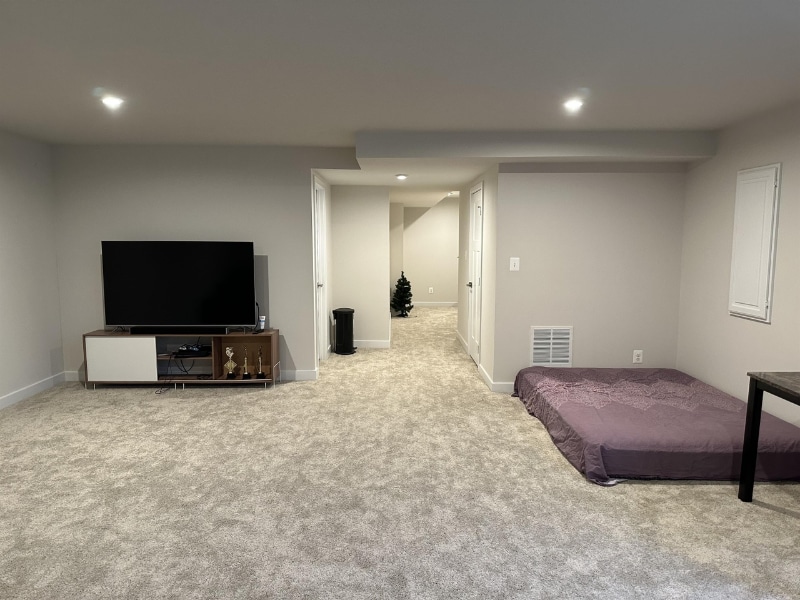 Building Photo - 402 Tree Of Heaven Way