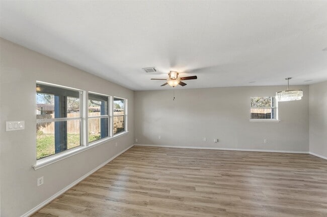 Building Photo - 7019 Sur Ct