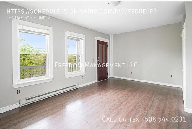 Building Photo - 1-3 Oak St --Unit 2L