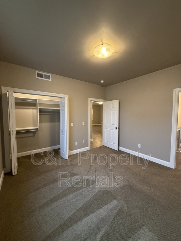 Building Photo - 1417 Harmony Ct