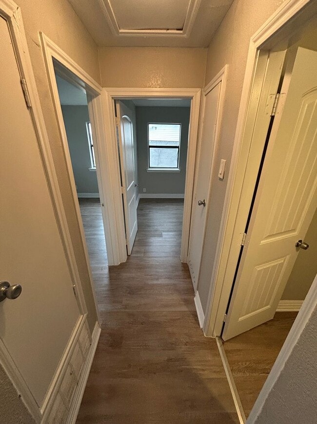 Building Photo - Ready to move in.....