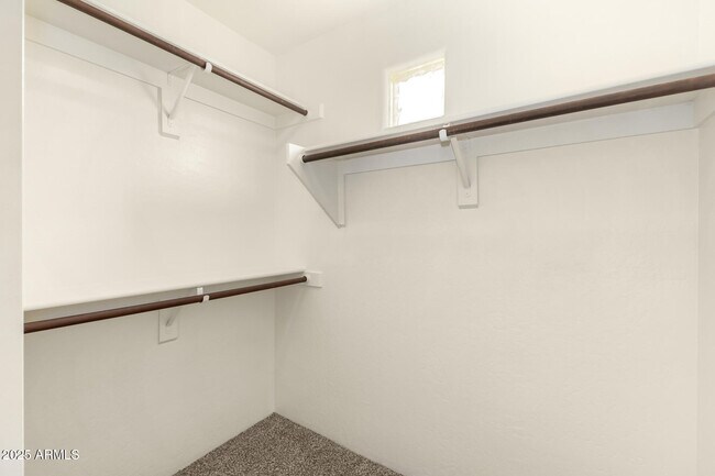 Building Photo - 11260 N 92nd St