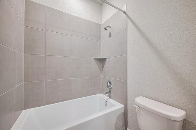 Building Photo - 6306 Brahman Ct