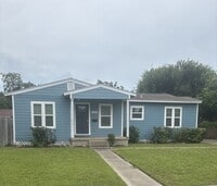 Building Photo - 3126 Austin St