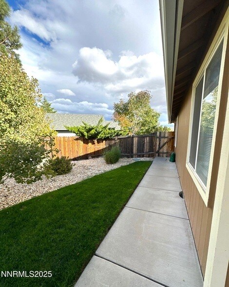 Building Photo - 7165 Crosswater Ct