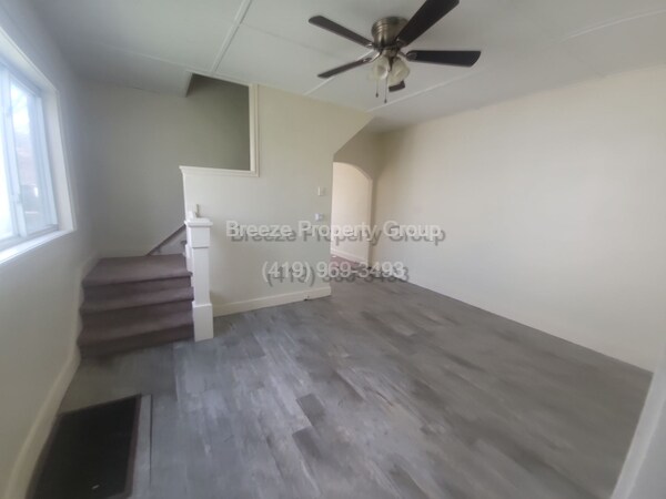 Primary Photo - 1436 W High St