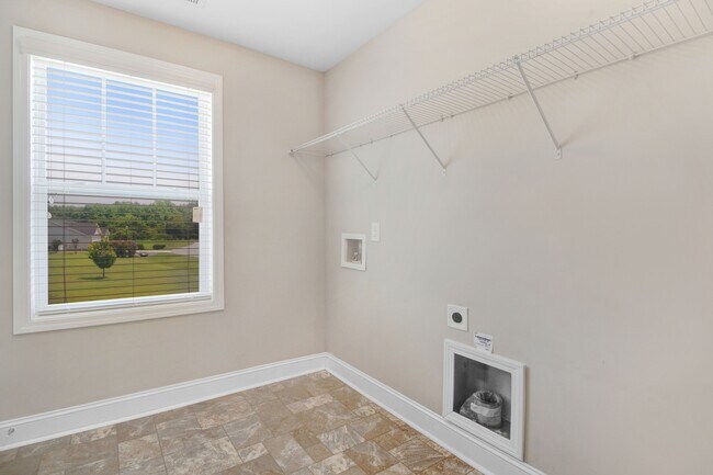 Building Photo - 301 Korbel Dr