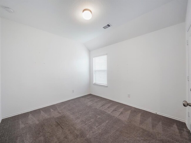 Building Photo - 25554 Pitchfork Ranch Pl