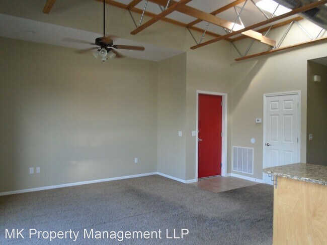 Building Photo - 2 br, 1 bath House - 1109 Moro B