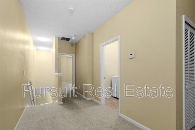 Building Photo - 8618 Ribbon Falls Ln