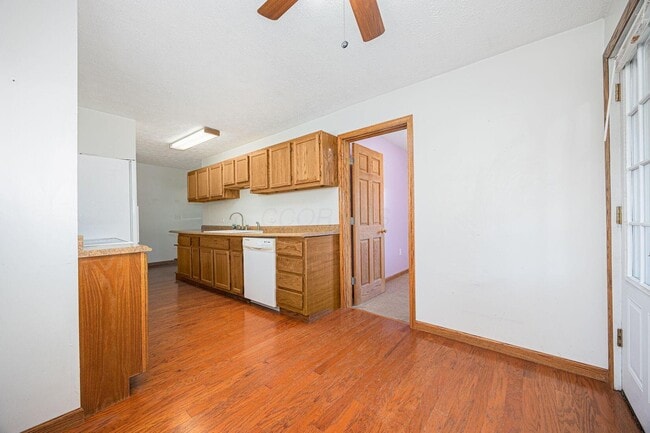 Building Photo - 334 Lancaster Pike