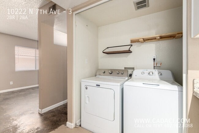 Building Photo - 10222 N 7th Ave