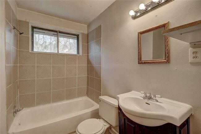 Building Photo - 4168 Tara Dr