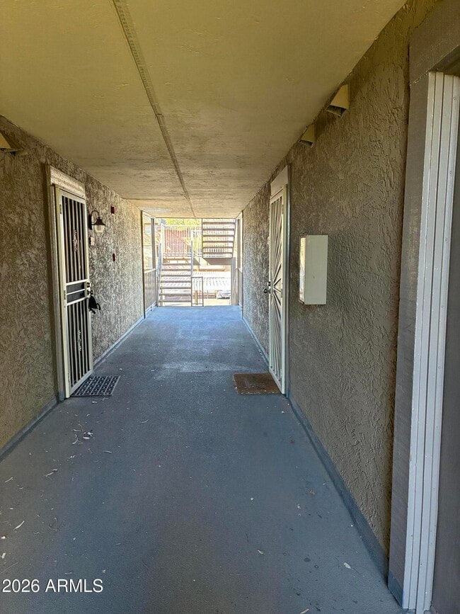 Building Photo - 200 E Southern Ave