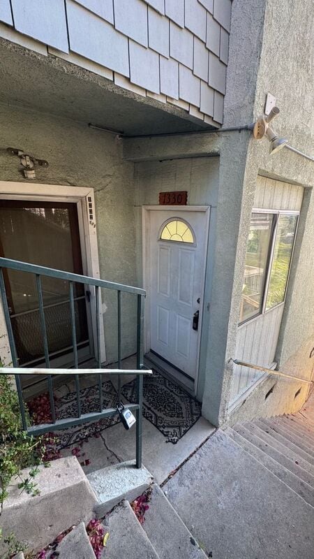 Building Photo - 1330 Westerly Terrace
