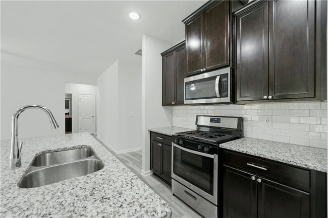 Building Photo - 1900 Azure Grove Ct