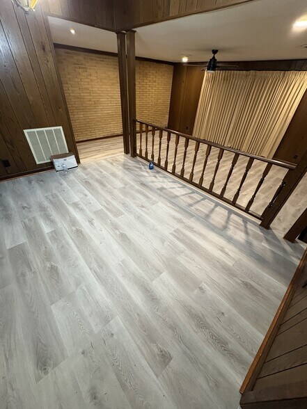 Building Photo - 203 Lumpkin Dr