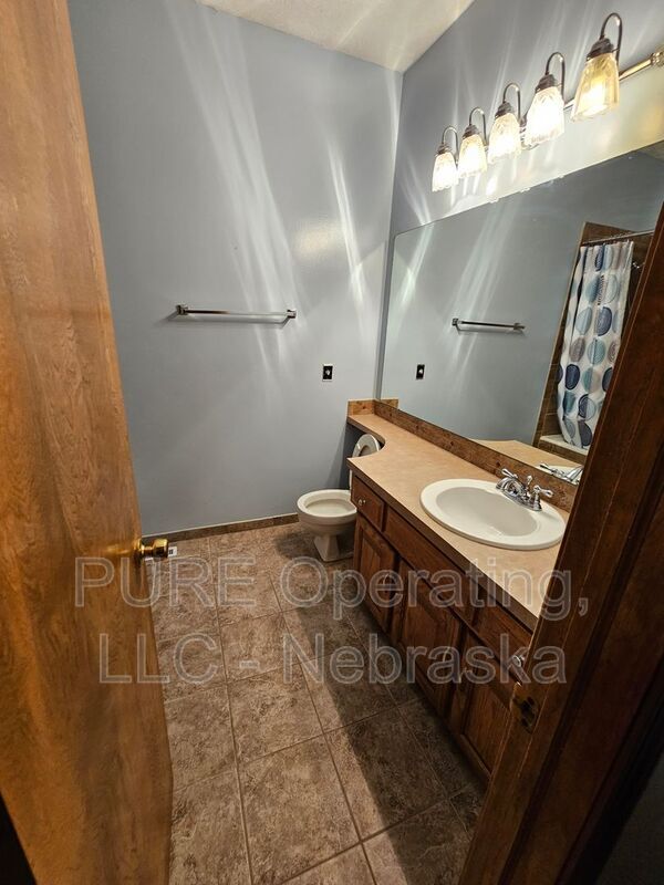 Building Photo - 12321 Wirt St