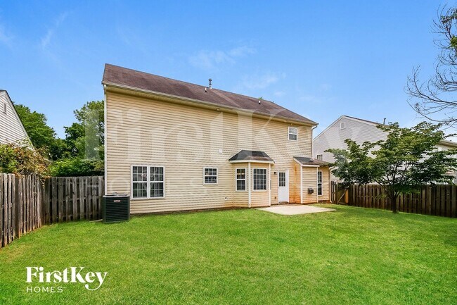 Building Photo - 234 Royalton Rd