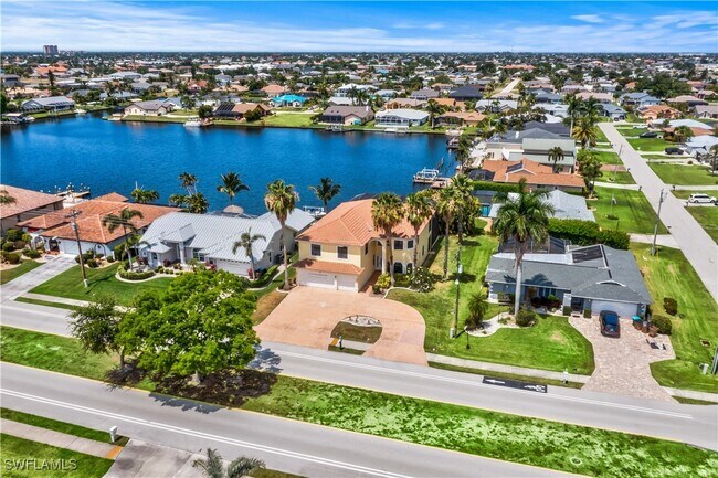 Building Photo - 4506 Pelican Blvd