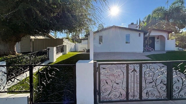 Building Photo - 4882 Bruges Ave