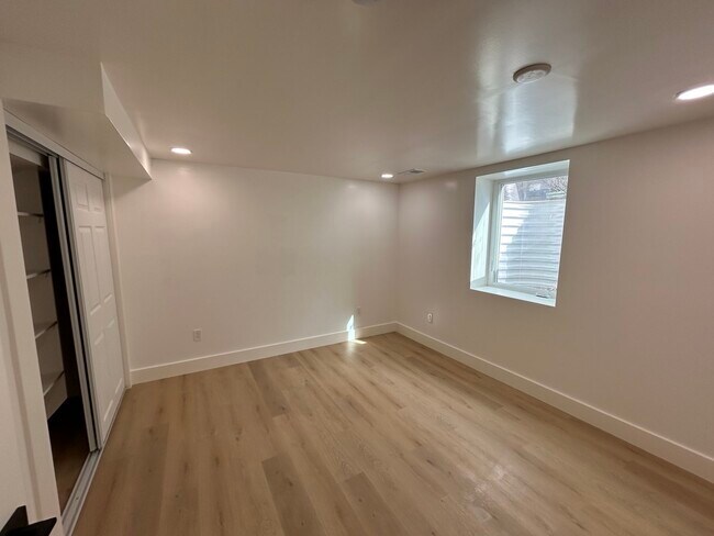Building Photo - 1175 W 1200 N