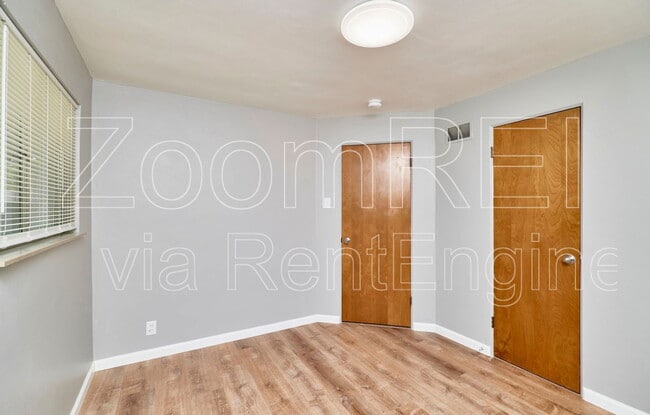 Building Photo - 9537 Cote Brilliante Ave