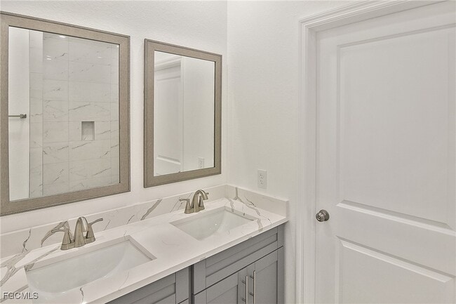 Building Photo - 3034 Price Ave