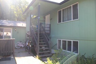 Building Photo - 1409 N 7th St