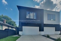 Building Photo - 807 S Glasgow Dr