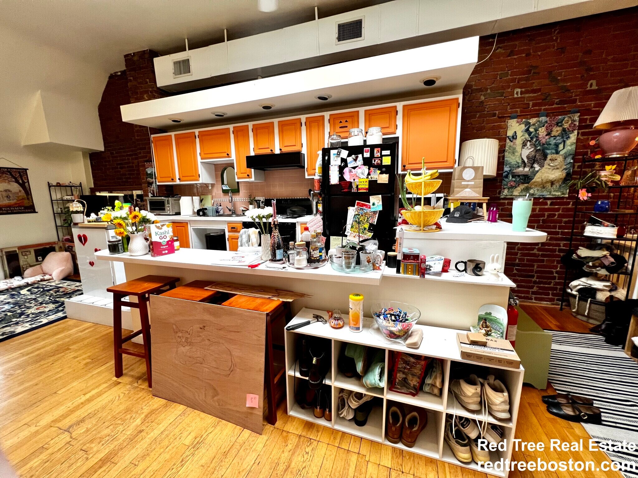 Building Photo - 1678 Beacon St