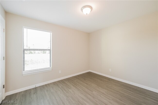 Building Photo - 1249 Cordoba St E