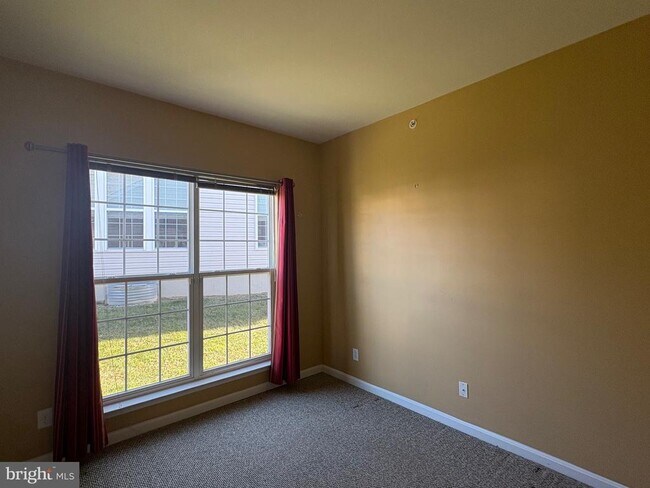 Building Photo - 580 Prizer Ct