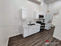 Building Photo - 1960 Summertree Dr