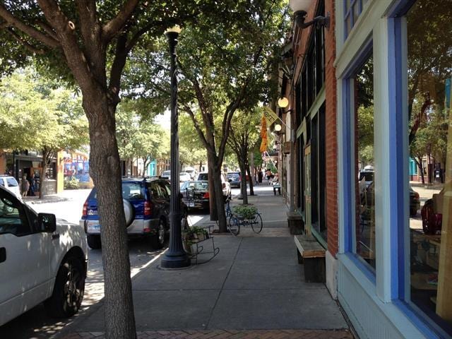 Building Photo - 977 Green Castle Dr