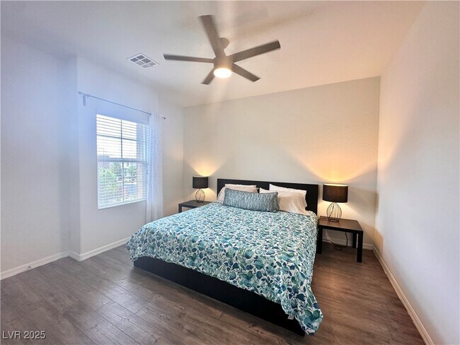 Building Photo - 5630 Aspen Heights Dr