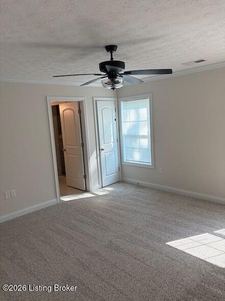 Building Photo - 401 Butterfield Dr