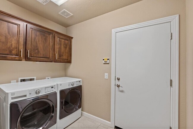 Building Photo - 20750 N 87th St