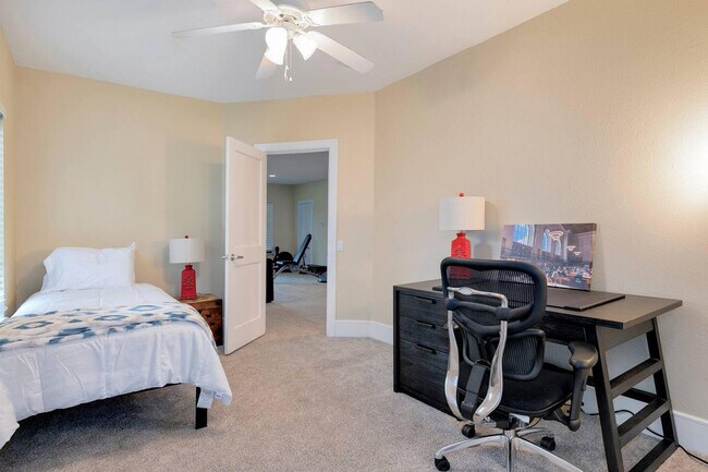 Building Photo - 1942 S Routt Ct