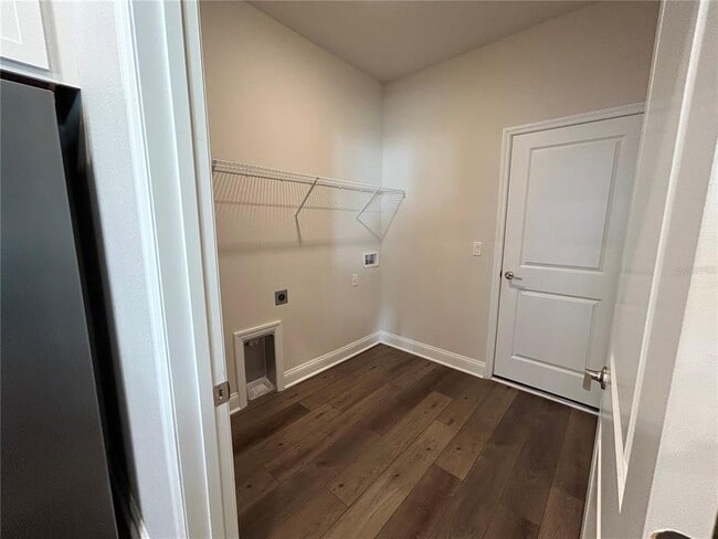 Building Photo - 20 Whittlesey Ln