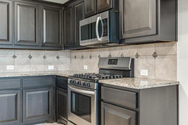 Building Photo - 9921 Wynndel Trl