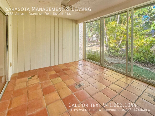 Building Photo - 4958 Village Garden Dr