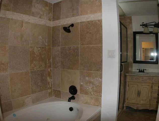 Building Photo - 1708 Cloister Way