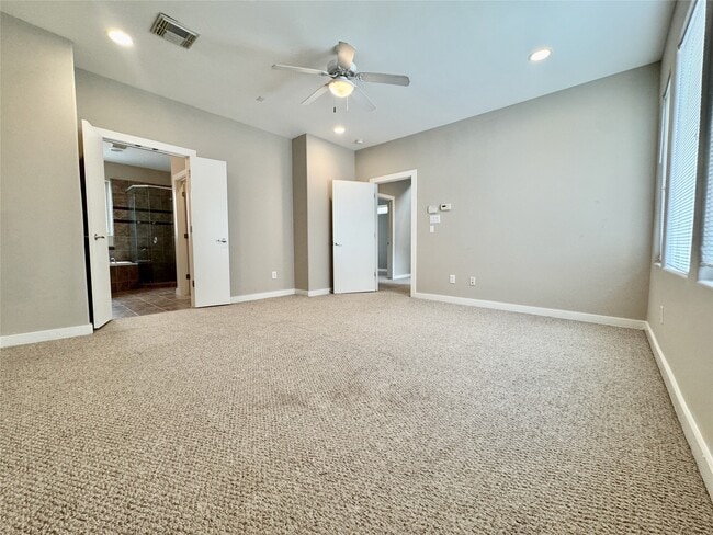 Building Photo - 1515 Birdsall St