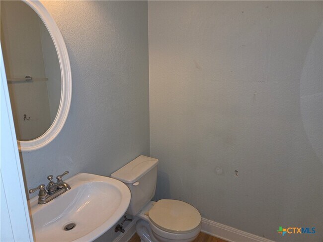 Building Photo - 716 Moon Shadow Ct