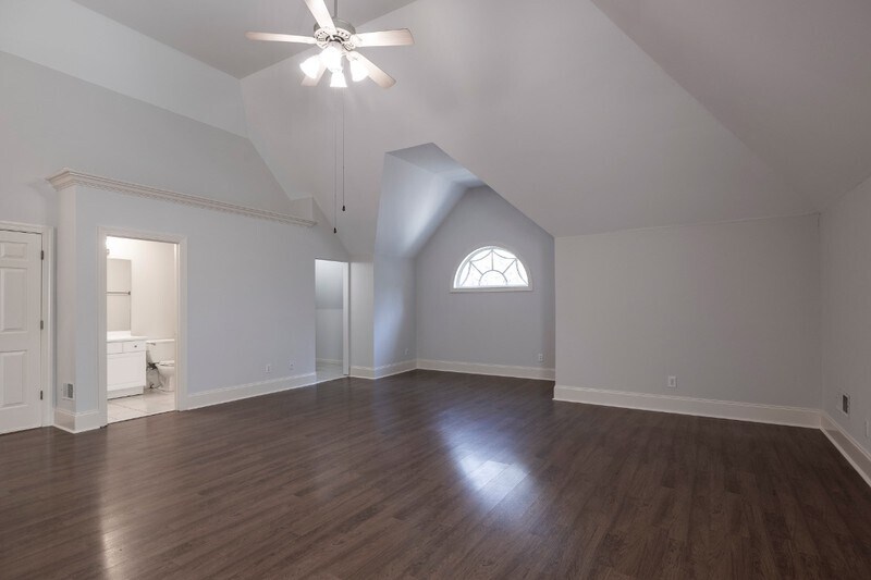 Building Photo - 2801 Spreading Oaks Dr NW