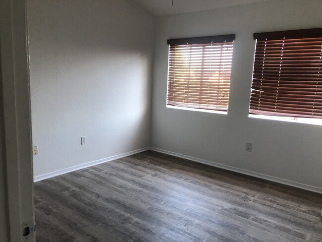 Bedroom 2 - 3915 Nobel Dr